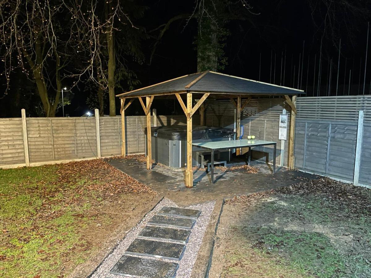 Family And Dog Friendly Luxury 3 Bed Property - With Hot Tub Kirkby Thore Exteriör bild